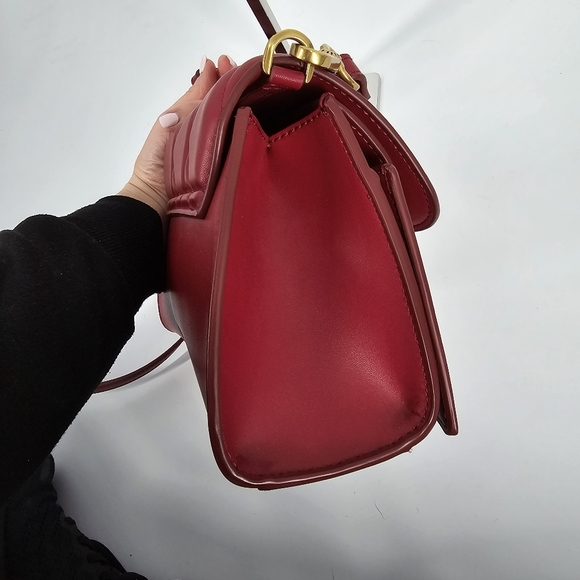 Charles & Keith NEW Red Quilted Crossbody Bag with Coin Case Pouch - Picture 9 of 14